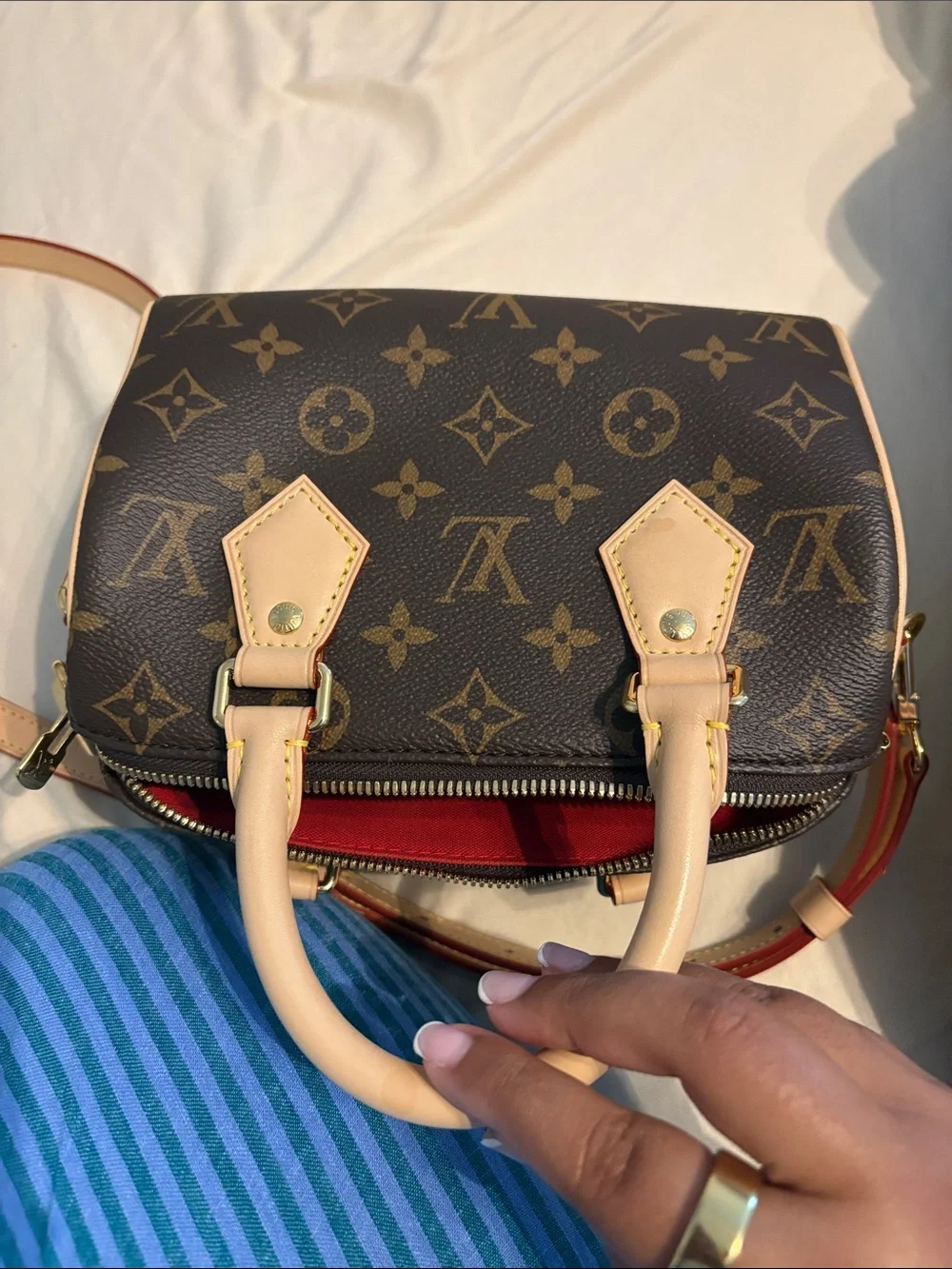 Louis Vuitton like new